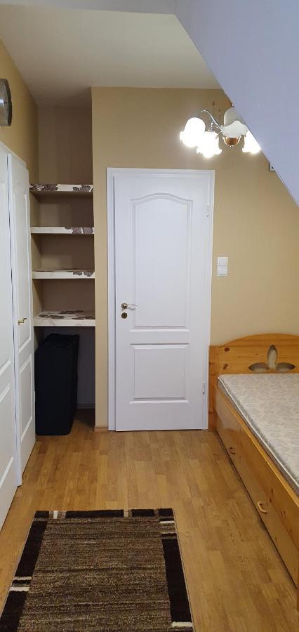 Cserkeszőlő Venusz Apartman מראה חיצוני תמונה